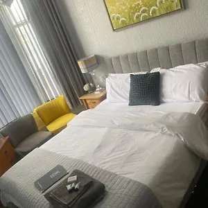 Hotel Bradburys Of, Blackpool