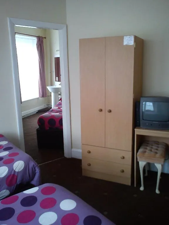 Hotel Avano - Pleasure Beach Blackpool