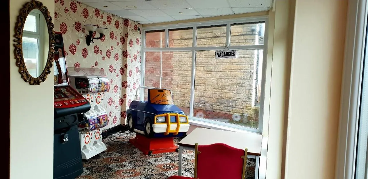 Hotel Avano - Pleasure Beach Blackpool 2*,  United Kingdom