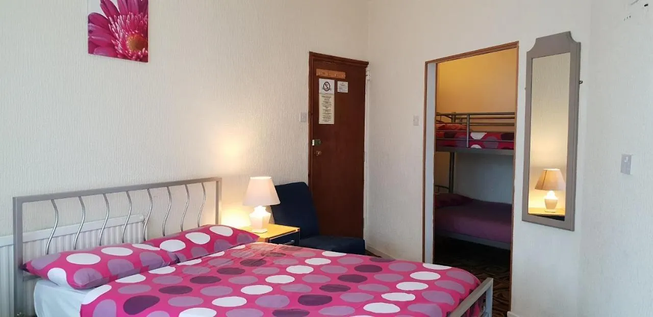 Hotel Avano - Pleasure Beach Blackpool